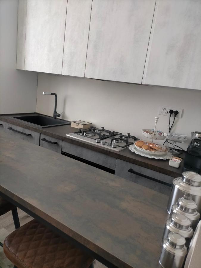 Kinghouse Appartement Domodossola Buitenkant foto